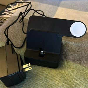 Belkin - PowerHouse Charging Dock for iPhone and Apple Watch - Black